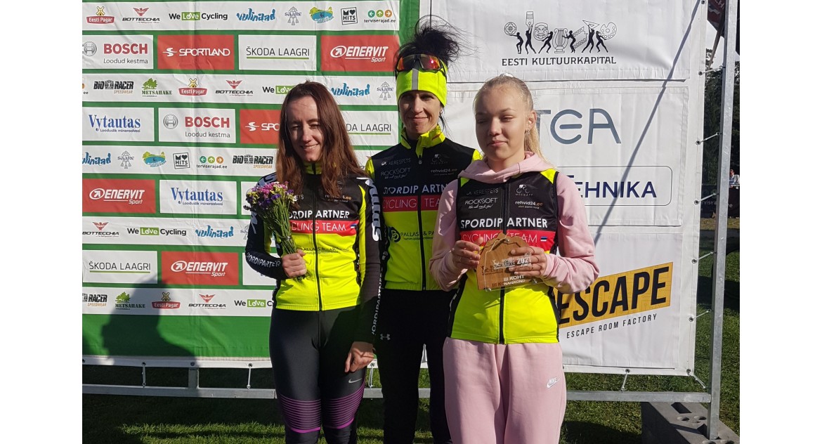 Spordipartner Racing Girls saavutas Bosch Eesti Maastikurattasarjas 3. koha