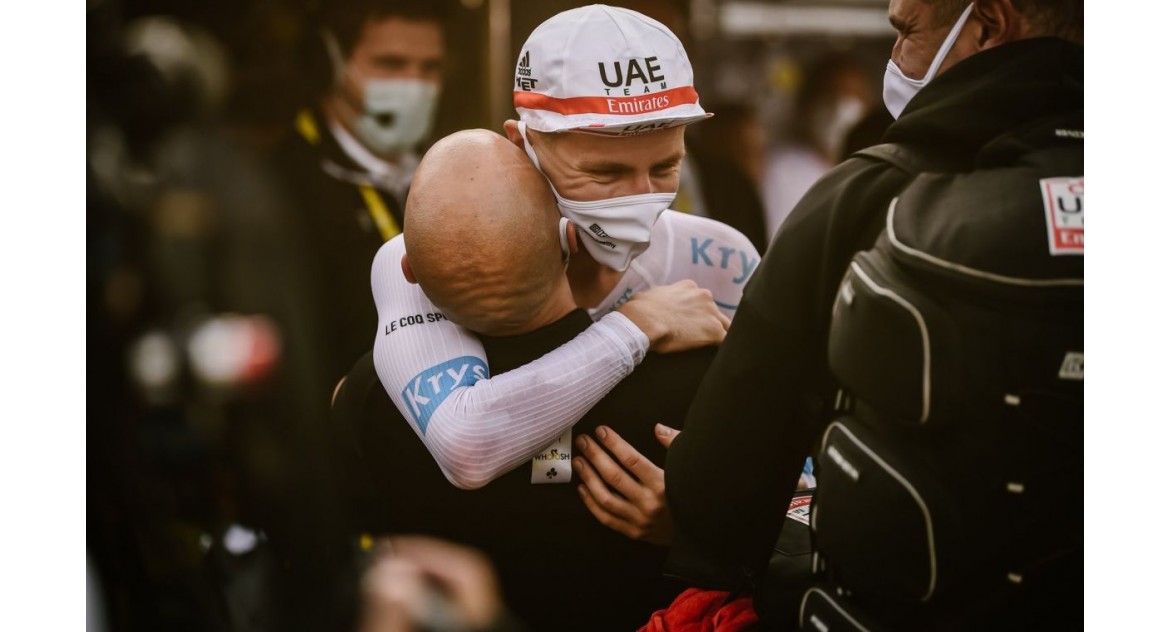 UCI kutsus rattureid üles kallistamisest loobuma